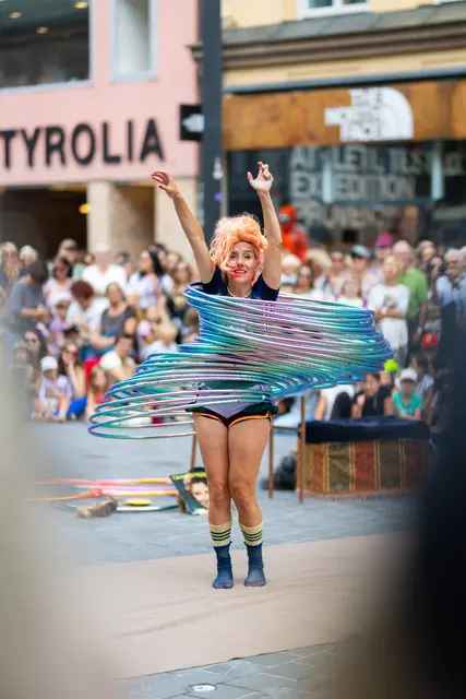 Clap Clap Circo mit Ring-Kunst. | Foto: Alena Klinger