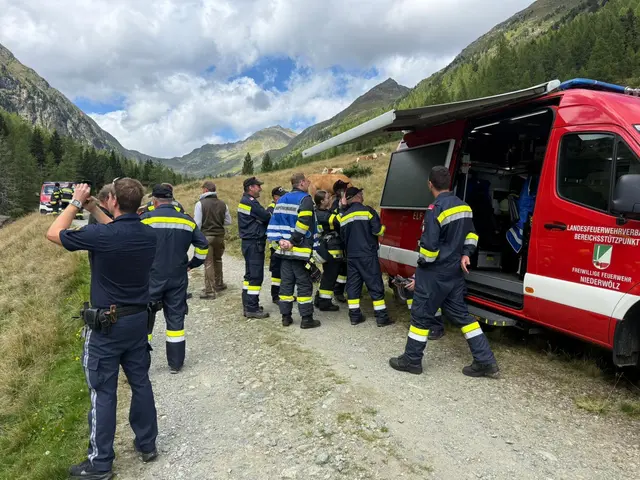 Die Feuerwehr war am Sonntag mit einem Waldbrand beschäftigt. | Foto: Feuerwehren Niederwölz und Krakaudorf