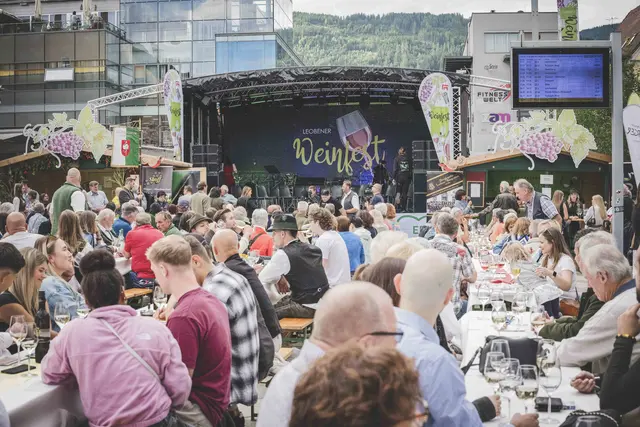 Das Weinfest 2025 war auch heuer wieder gut besucht. | Foto: Klaus Pressberger