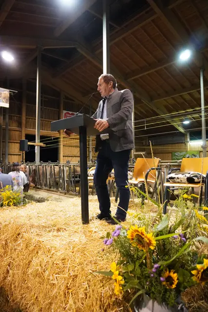 LK-Präsident Josef Moosbrugger warnte eindringlich vor globalen Risiken für die Landwirtschaft. | Foto: AMG