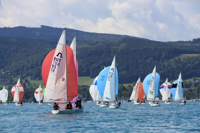 Insgesamt 33 Solingteams aus drei Nationen traten im Union-Yacht-Club Attersee gegeneinander an. | Foto: Schanda