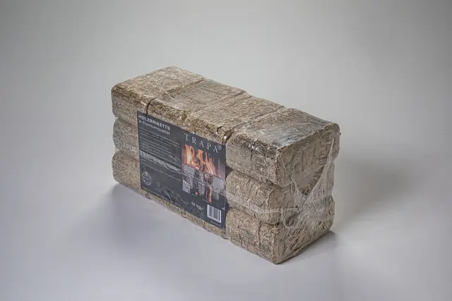 Die Briketts sind Pefc und nach A1 ÖNORM EN ISO 17225-3 zertifiziert. | Foto: Trapa GmbH