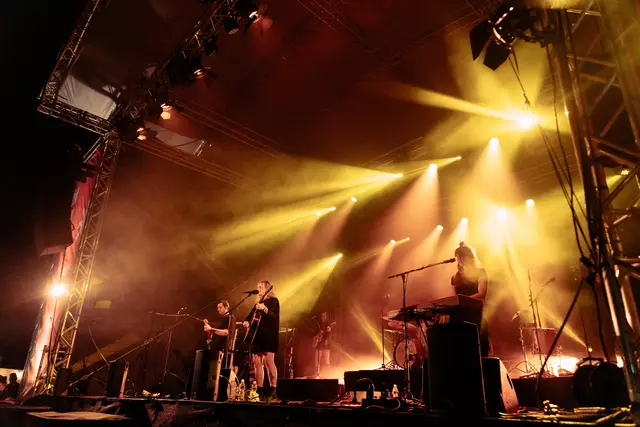 Volksgarten Konzert:  AVEC auf der Hauptbühne im Volksgarten  (Archivbild 2024) | Foto: Martin&amp;Klein
