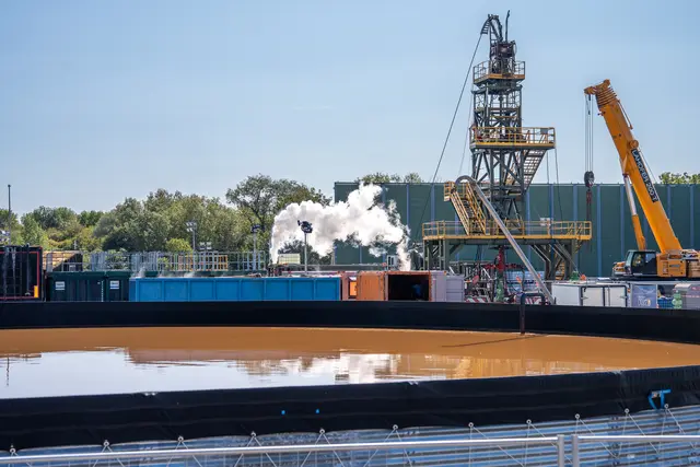 Die erste Tiefenbohrung ist abgeschlossen, die Testphasen starten.  | Foto: MeinBezirk/Valentina Marinelic