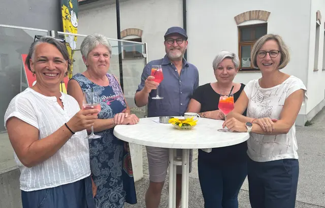 Die Hirmerinnen und Hirmer dürfen sich über viele weitere Events im G'schäft freuen. | Foto: Unser G'schäft