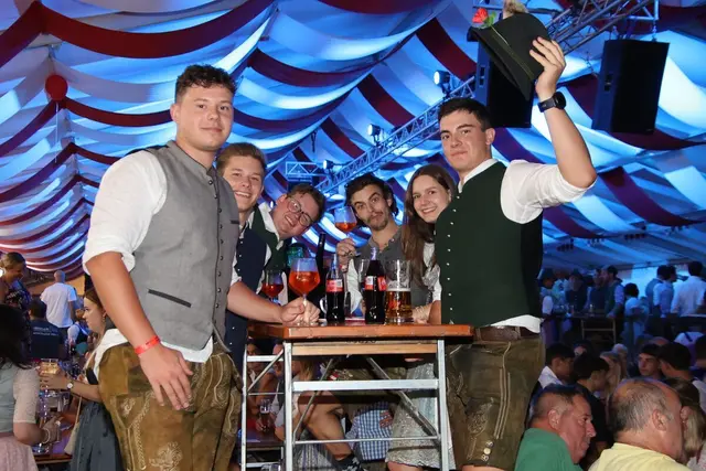 Party-Stimmung herrscht alljährlich beim Nachkirtag.