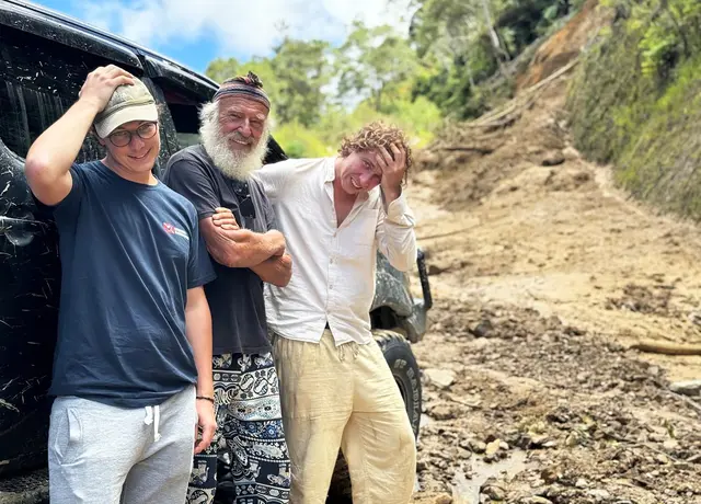 Die Wittmann-Brüder mit Wolfgang Clemens (Mitte). | Foto: Majestic