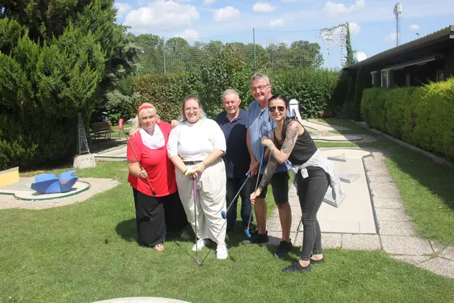 Das Bezirksblätterteam zeigte sich von der sportlichen Seite. | Foto: Mold