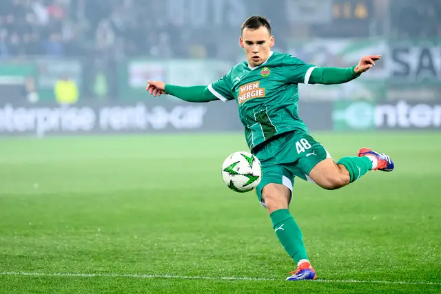 Dabei feiert der 19-jährige Rapid-Stürmer Nikolaus Wurmbrand seine erstmalige Nominierung. Der junge Wurmbrand hat zuletzt in der Admiral Bundesliga mit seiner Schnelligkeit und Treffsicherheit auf sich aufmerksam gemacht. | Foto: MAX SLOVENCIK / APA / picturedesk.com
