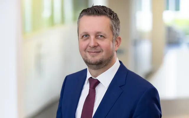 "Ein inklusives Umfeld für alle", meint Rektor Heimo Sandtner. | Foto: FH Campus Wien/Schedl