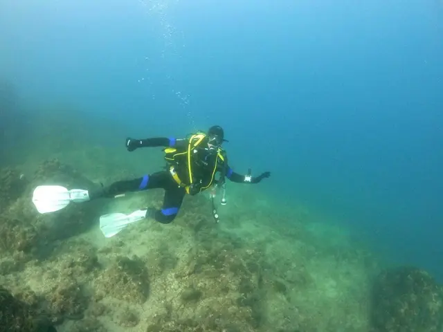 Geübt wurden unter anderem Such- und Bergungstechniken, Orientierung bei eingeschränkter Sicht sowie das Verhalten in Notfallsituationen.  | Foto: Privat