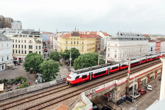 Die ÖBB lädt zu Informationsveranstaltungen, um über die anstehenden Arbeiten zum S-Bahn-Upgrade zu informieren.  | Foto: ÖBB/ Wolfgang Werner