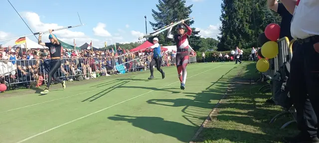 Die Feuerwehrgruppe Österreich/Frankenburg überzeugte bei der Meisterschaft in Torgau mit sportlicher Spitzenleistung. | Foto: Christian Huber