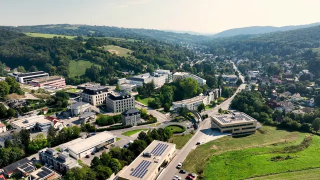 Das 2009 eröffnete Institute of Science and Technology Austria (ISTA) in Maria Gugging widmet sich der Grundlagenforschung in den Naturwissenschaften, Mathematik und
Computerwissenschaften. | Foto: ISTA
