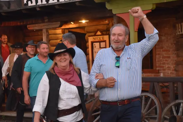 Die glücklichen Insassen waren wieder frei. | Foto: Michael Strini