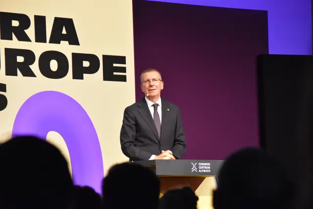 Lettlands Präsident Edgars Rinkēvičs beehrte ebenfalls den Auftakt der "Austria in Europe Days".  | Foto: Barbara Fluckinger