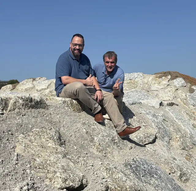 Das Land Niederösterreich investiert in den Hochwasserschutz im Bezirk: ÖVP-Stadtrat Patrick Moser-Mangeng aus Wieselburg und Landtagsabgeordneter Anton Erber ais Rogatsboden | Foto: ÖVP Bezirk Scheibbs