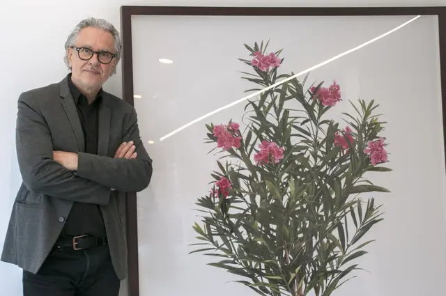Robert F. Hammerstiel wird für seine fotografischen Arbeiten gewürdigt, die das traditionelle Bild hinterfragen und mit zeitgenössischen Sehgewohnheiten konfrontieren. | Foto: Wolfgang Unger