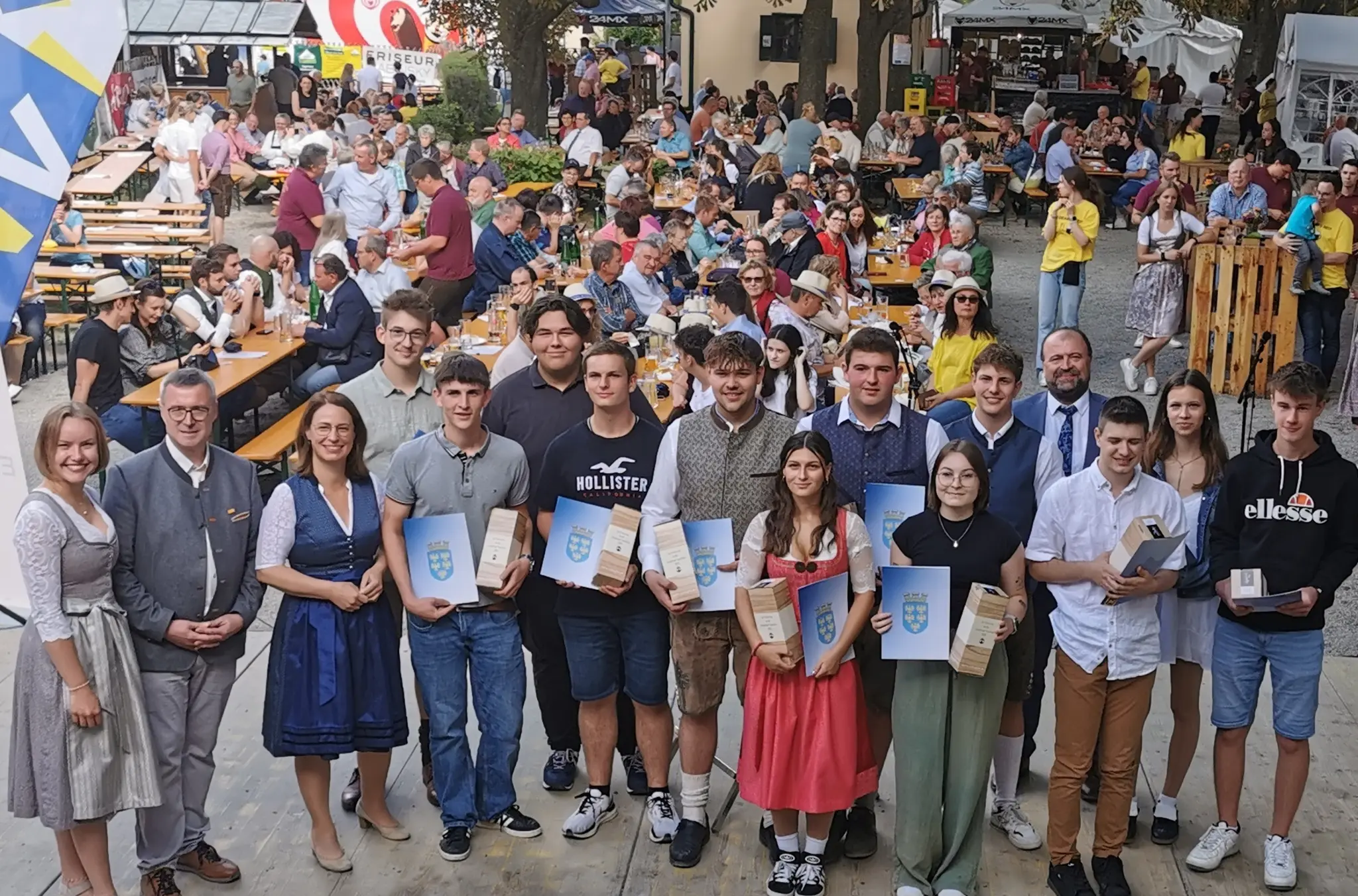 Jungb-rgerfeier-beim-Pulkauer-Hauerkirtag