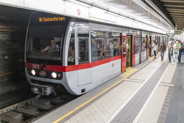 Der Vorfall hat sich bereits am 12. Juni, 20.25 Uhr, im Abgangsbereich zur U6-Station Längenfeldgasse ereignet. (Archiv) | Foto: Wiener Linien/Helmer M.