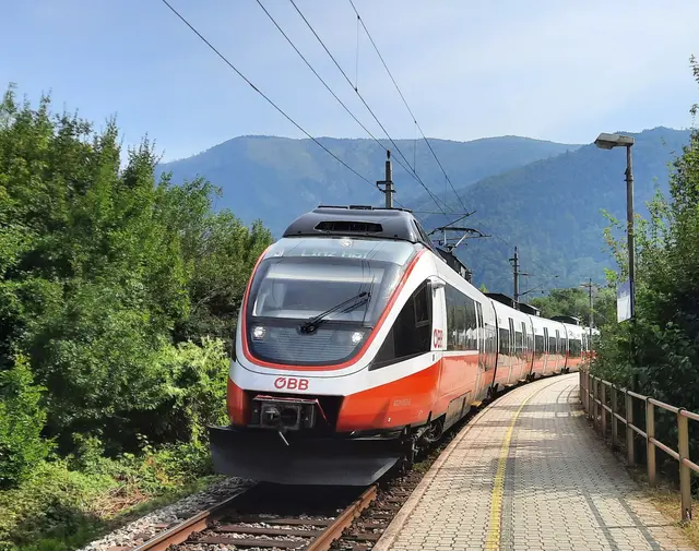 Das Schnupperticket bietet im September und Oktober die Möglichkeit, öffentliche Verkehrsmittel auszuprobieren. | Foto: Gde. Ebensee