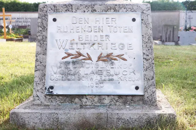 Zum Gedenken an die Toten beider Weltkriege