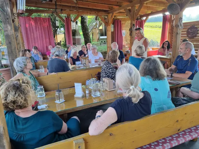 Ein gemeinsamer gemütlicher Abend | Foto: TYPOS