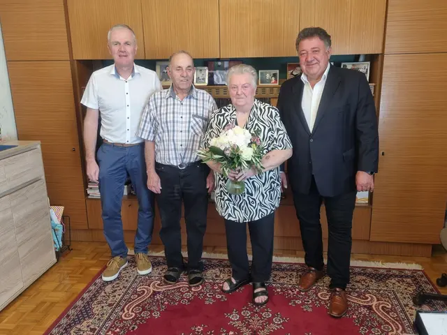 Die Gemeinde Pamhagen wünscht dem Jubelpaar weiterhin viele glückliche und gesunde Jahre im Kreise ihrer Familie. | Foto: Gemeinde Pamhagen