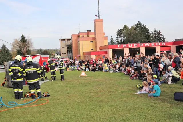 Beim Tag der Jugend zeigt die FF Kalsdorf, wie sinnerfüllend es ist, Feuerwehrmann oder Feuerwehrfrau zu sein. | Foto: Edith Ertl