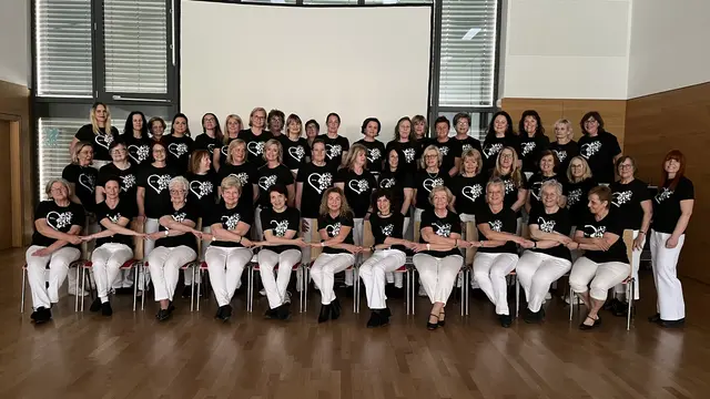 Die Friesacher Line Dance-Gruppe schätzt die Gesellschaft und auch die gesundheitlichen Vorteile des Tanzens. | Foto: Privat