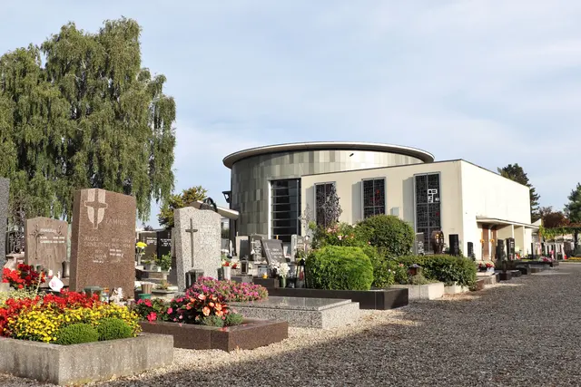 AUFBAHRUNGSHALLE
