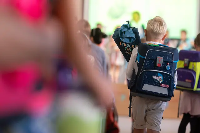 Die Bundesbahnen verteilen am ersten Schultag am Montag Gratis-Schultüten an alle Kinder zwischen sechs und zehn Jahren am Wiener Hauptbahnhof sowie Westbahnhof. (Symbolfoto) | Foto: Sebastian Gollnow / dpa / picturedesk.com