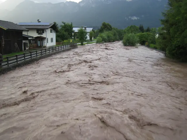 Fieberbrunner Ache/Hochwasser in St. Johann. | Foto: Kogler
