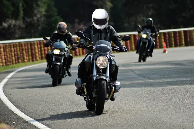 Eine Motorradgruppe aus Deutschland war auf der B70 unterwegs. (Symbolfoto) | Foto: stock.adobe.com/at/tocktributor 
