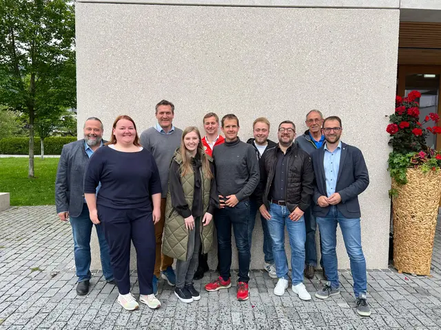 Das Gründungsteam des Zukunftsforums: Vbgm. Georg Schindlholzer, Katharina Huber, Vbgm. Gerhard Jäger, GR Katharina Schoner, Bgm. Ekkehard Wimmer, GR Hannes Moser, GR Christian Danner, GR Andreas Pallhuber, Stefan Himberger, Vbgm. LA Sebastian Kolland (v.l.). | Foto: Zukunftsforum Untere Schranne