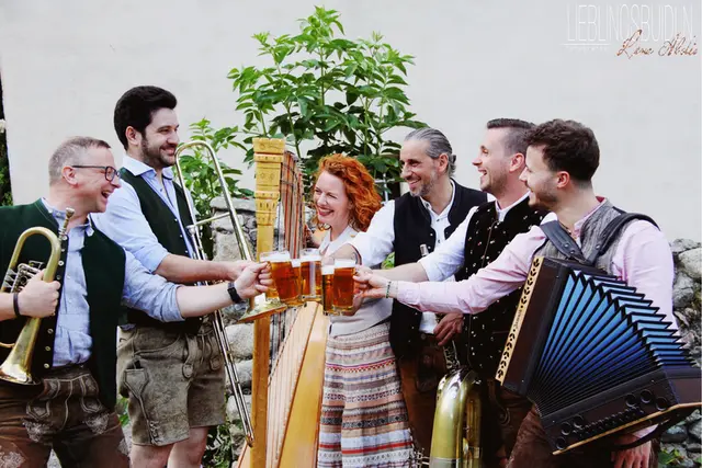 Die Gruppe Tanzig musiziert zum Wildbretabend am 17.10. 
 | Foto: Lena Aldis (Lieblingsbuidln)