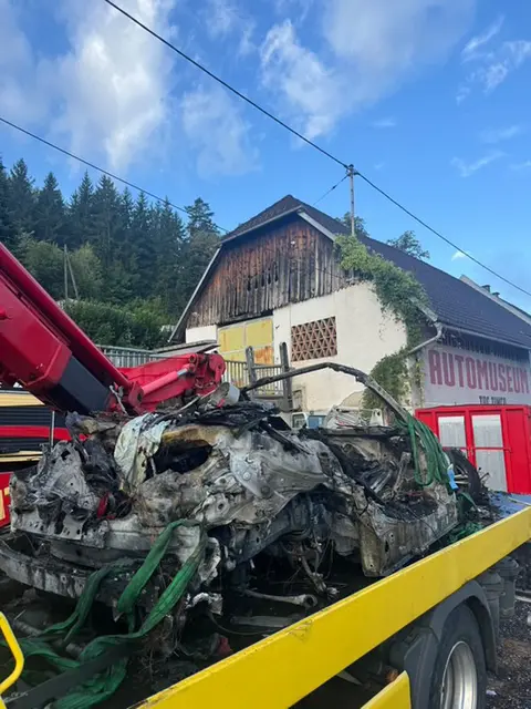 Es seien keine Personen zu Schaden gekommen.  | Foto: Tafrent