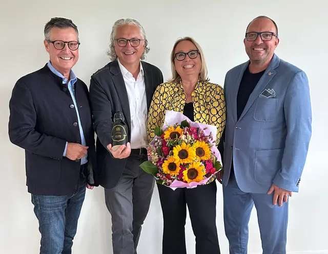 Der Lions Club von St. Pölten bedankt sich bei der Firma Promomasters in Puch bei Salzburg für ihre Unterstützung nach dem Hochwasser 2024. | Foto: Lions St. Pölten Jakob Prandtauer