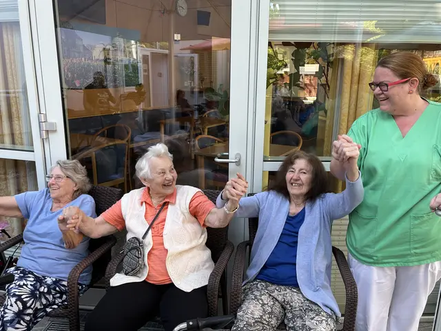 Maria Molitor, Rosina Kollndorfer, Maria Ulzer und PA Dominique Hulik-Nekut genossen die Feier. | Foto: PBZ Klosterneuburg