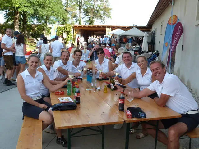 Die Gäste freuten sich sichtlich auf einen aufregenden Duelltag.  | Foto: Vanessa Wittmann