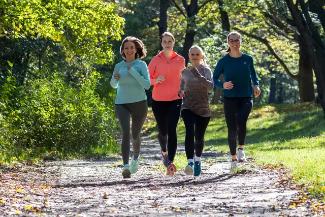 Die Teilnahme ist kostenlos, wer also Lust hat, sich in netter Runde fit zu halten, findet hier den perfekten Einstieg. | Foto: Österreichischer Frauenlauf