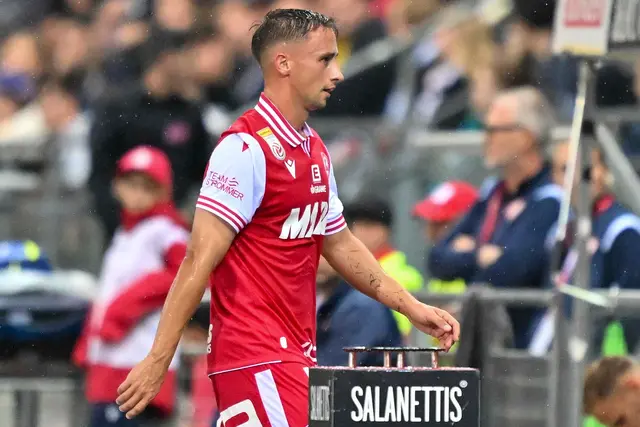 Tobias Koch wurde nach einem Foul an Leon Grgic ausgeschlossen. | Foto: GEPA-Pictures