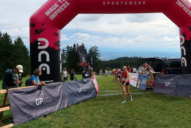 Alexandra Steiner im Ziel. | Foto: ULC Grein