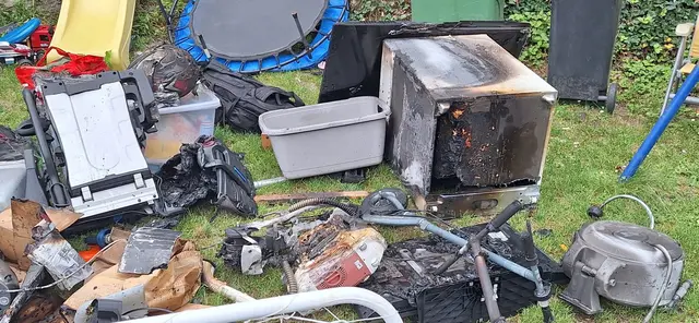 Das Feuer griff auf anderer Elektrogeräte über.