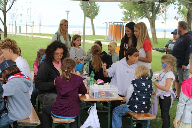 Großer Ansturm gab es auch bei dem Kinderschminken. 