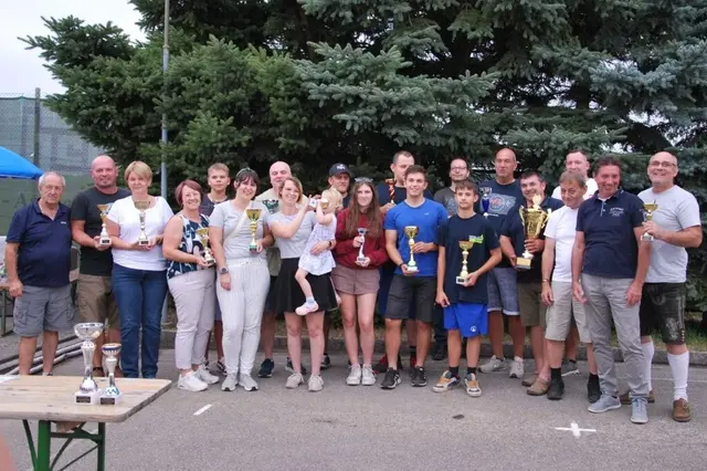 Alle Pokalsieger des Turniers in Pernersdorf. | Foto: TSV Pernersdorf