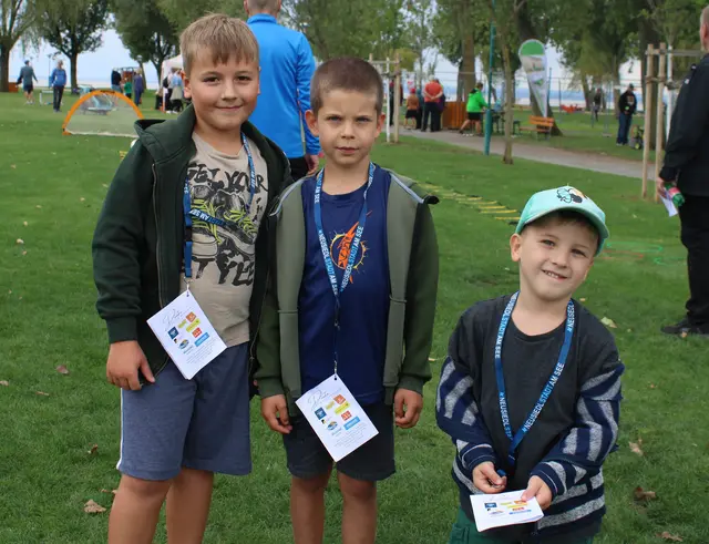 Bei jeder Station konnten sich die Kinder stolz ihre Pässe abstempeln lassen. 