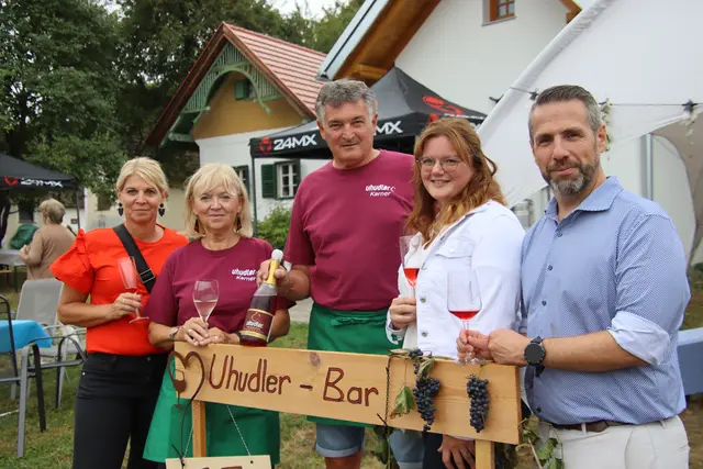 An 30 Stationen wurden die Festgäste bewirtet. | Foto: Martin Wurglits