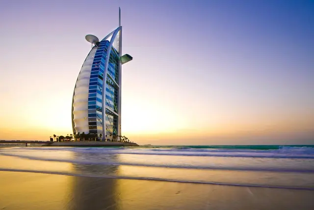 Bald geht es auf Hochzeitsreise, die Carmen und Harald nach Dubai und auf die Malediven führt. (Symbolbild) | Foto: Pixabay/keerthichn