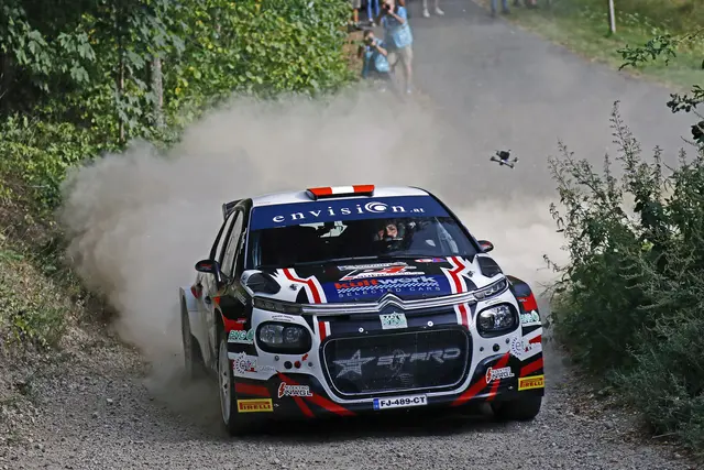 Rasant: Waldherr-Mayer im Rallye-Citroën. | Foto: Daniel Fessl